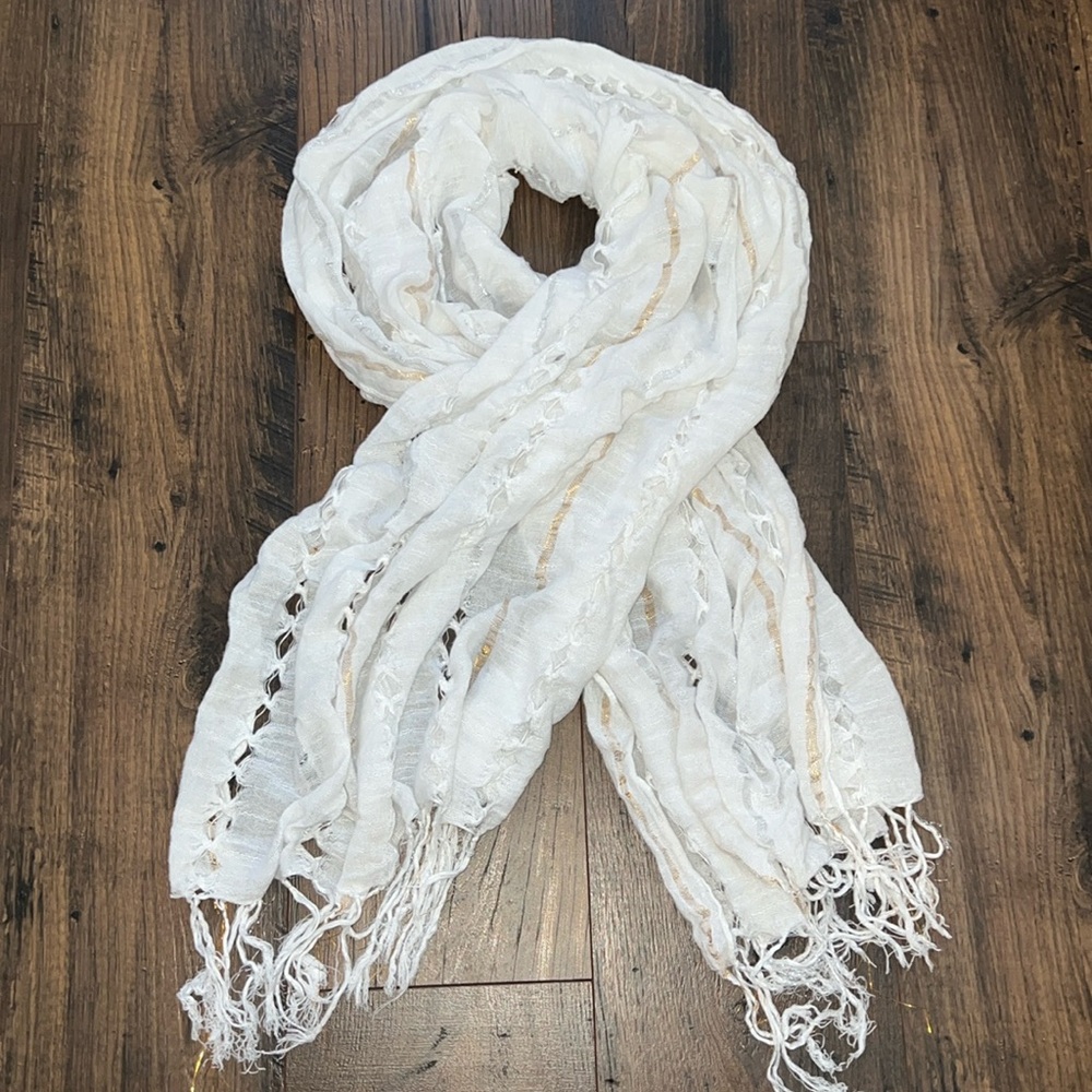Target Scarve - Picture 1 of 5